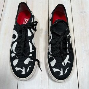 Proto Collective Sneakers Size 39  US 7.5 women